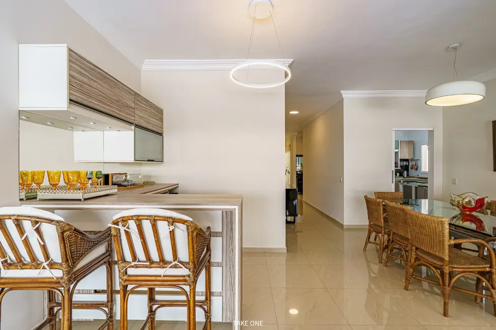 Foto 6 de Casa de Condomínio com 3 quartos à venda, 235m2 em Vinhedo - SP