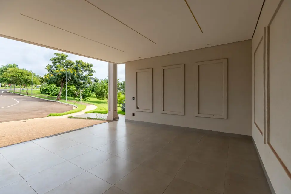 Casa de Condomínio com 3 quartos à venda, 393m2 em Vila do Golf, Ribeirao Preto - SP - imagem 6 Foto 6 de Casa de Condomínio com 3 quartos à venda, 393m2 em Vila do Golf, Ribeirao Preto - SP