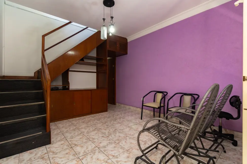 Foto 2 de Sobrado com 4 quartos à venda, 226m2 em Helena Maria, Osasco - SP