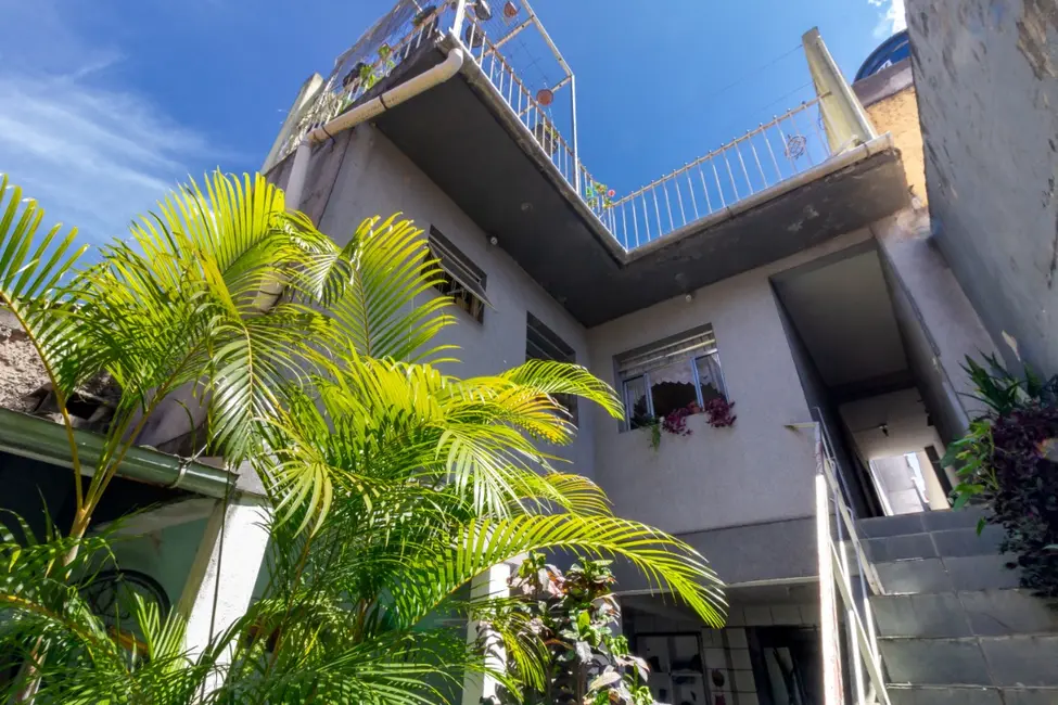 Foto 1 de Sobrado com 4 quartos à venda, 226m2 em Helena Maria, Osasco - SP