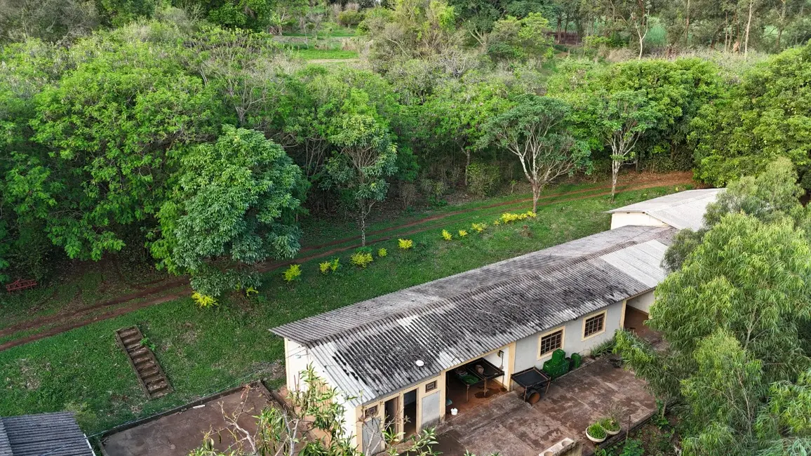 Foto 14 de Apartamento à venda em Cajuru - SP
