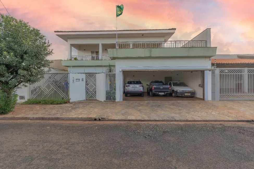 Foto 2 de Sobrado com 4 quartos à venda, 468m2 em Jardim São Marcos I, Jaboticabal - SP