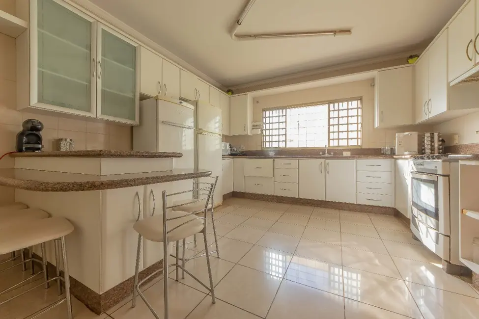 Foto 7 de Sobrado com 4 quartos à venda, 468m2 em Jardim São Marcos I, Jaboticabal - SP