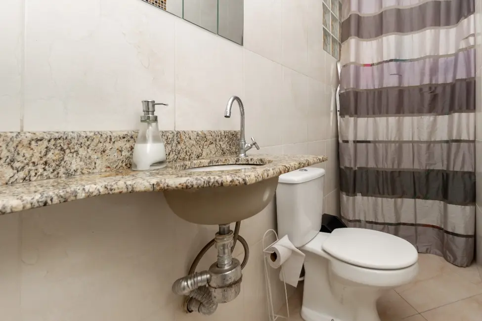 Foto 2 de Sobrado com 3 quartos à venda, 390m2 em Vila Lucinda, Santo Andre - SP