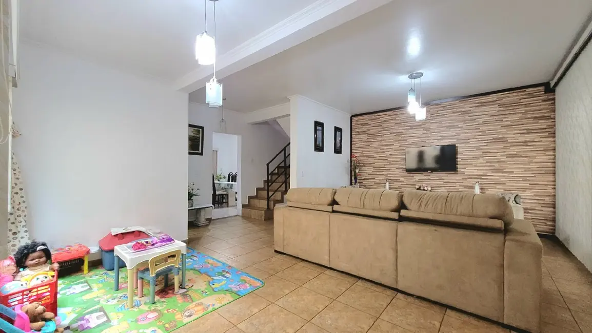 Sobrado com 3 quartos à venda, 264m2 em Parque Terra Nova II, Sao Bernardo Do Campo - SP - imagem 2 Foto 2 de Sobrado com 3 quartos à venda, 264m2 em Parque Terra Nova II, Sao Bernardo Do Campo - SP