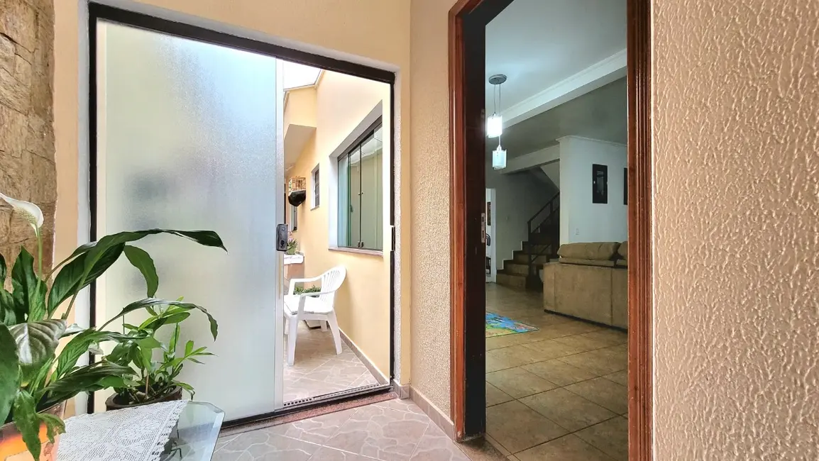 Foto 1 de Sobrado com 3 quartos à venda, 264m2 em Parque Terra Nova II, Sao Bernardo Do Campo - SP