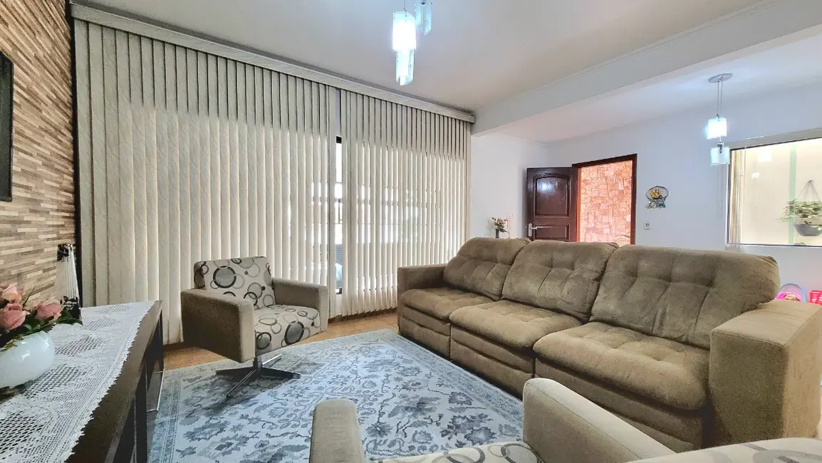 Sobrado com 3 quartos à venda, 264m2 em Parque Terra Nova II, Sao Bernardo Do Campo - SP - imagem 5 Foto 5 de Sobrado com 3 quartos à venda, 264m2 em Parque Terra Nova II, Sao Bernardo Do Campo - SP