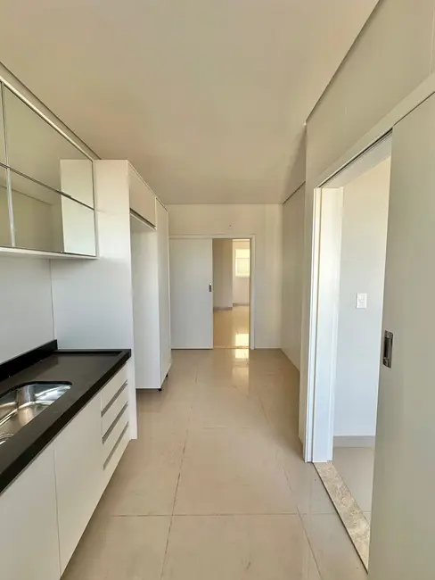 Apartamento com 3 quartos à venda, 137m2 em Vila Aurora III, Rondonopolis - MT - imagem 3 Foto 3 de Apartamento com 3 quartos à venda, 137m2 em Vila Aurora III, Rondonopolis - MT