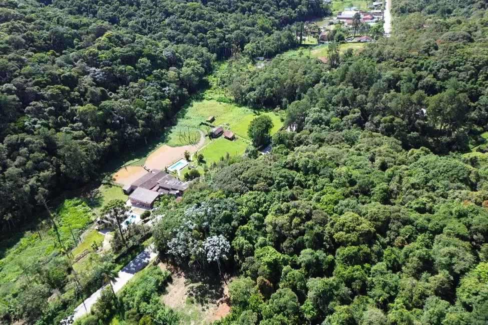 Casa com 3 quartos à venda, 184m2 em Centro de Ouro Fino Paulista, Ribeirao Pires - SP - imagem 9 Foto 9 de Casa com 3 quartos à venda, 184m2 em Centro de Ouro Fino Paulista, Ribeirao Pires - SP