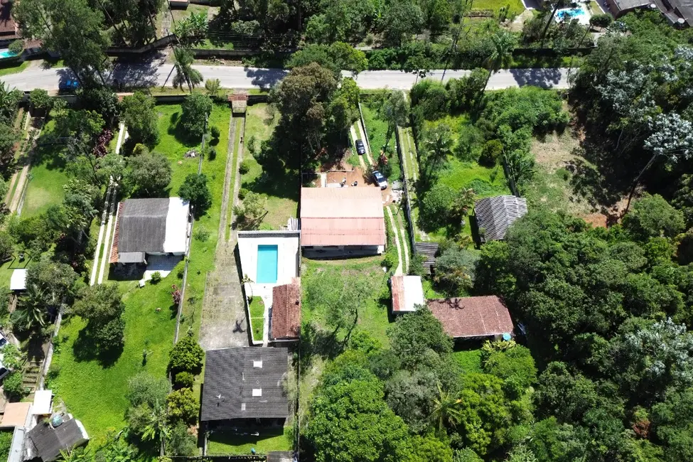 Casa com 3 quartos à venda, 184m2 em Centro de Ouro Fino Paulista, Ribeirao Pires - SP - imagem 7 Foto 7 de Casa com 3 quartos à venda, 184m2 em Centro de Ouro Fino Paulista, Ribeirao Pires - SP