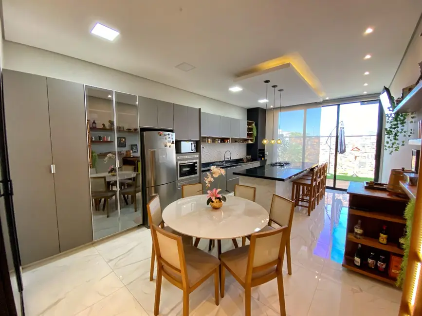 Casa de Condomínio com 3 quartos à venda, 155m2 em Ribeirao Preto - SP - imagem 7 Foto 7 de Casa de Condomínio com 3 quartos à venda, 155m2 em Ribeirao Preto - SP