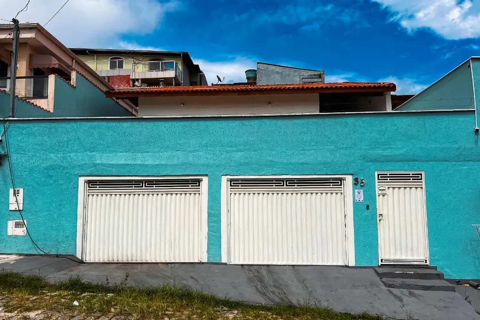 Foto 1 de Casa de Vila com 2 quartos à venda, 111m2 em Santa Luzia, Ribeirao Pires - SP