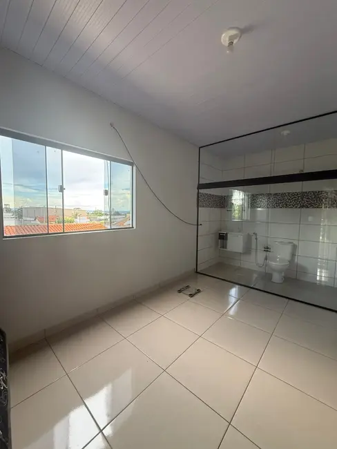 Sobrado com 3 quartos à venda, 250m2 em Vila Adriana, Rondonopolis - MT - imagem 8 Foto 8 de Sobrado com 3 quartos à venda, 250m2 em Vila Adriana, Rondonopolis - MT