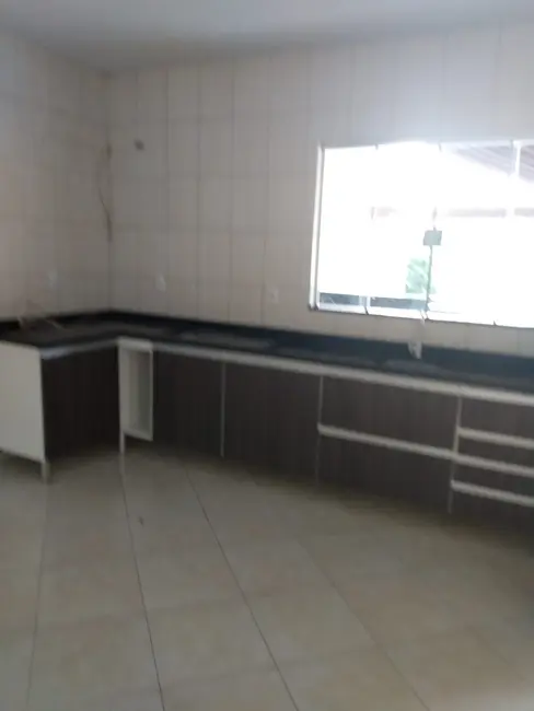 Sobrado com 3 quartos à venda, 209m2 em Parque Residencial Buriti, Rondonopolis - MT - imagem 4 Foto 4 de Sobrado com 3 quartos à venda, 209m2 em Parque Residencial Buriti, Rondonopolis - MT