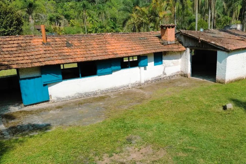 Foto 2 de Apartamento à venda, 749m2 em Km 4, Ribeirao Pires - SP