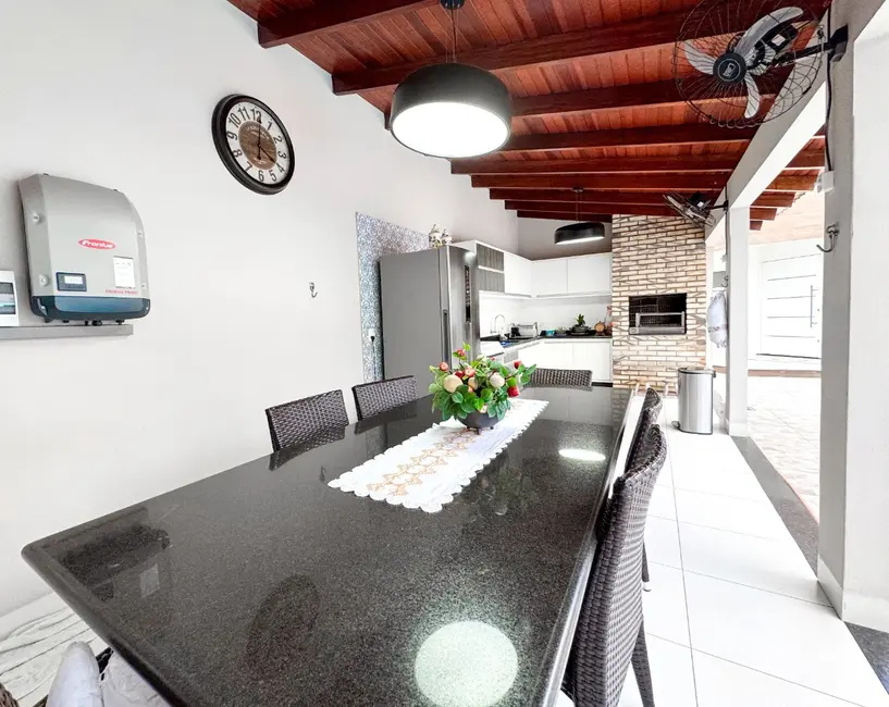 Casa à venda, 177m2 em Vila Aurora I, Rondonopolis - MT - imagem 7 Foto 7 de Casa à venda, 177m2 em Vila Aurora I, Rondonopolis - MT