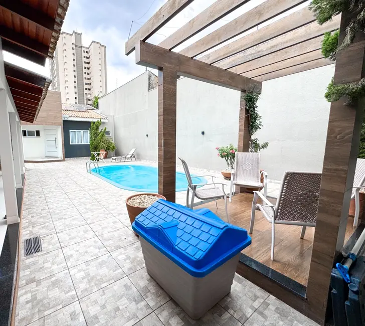 Foto 21 de Casa à venda, 177m2 em Vila Aurora I, Rondonopolis - MT