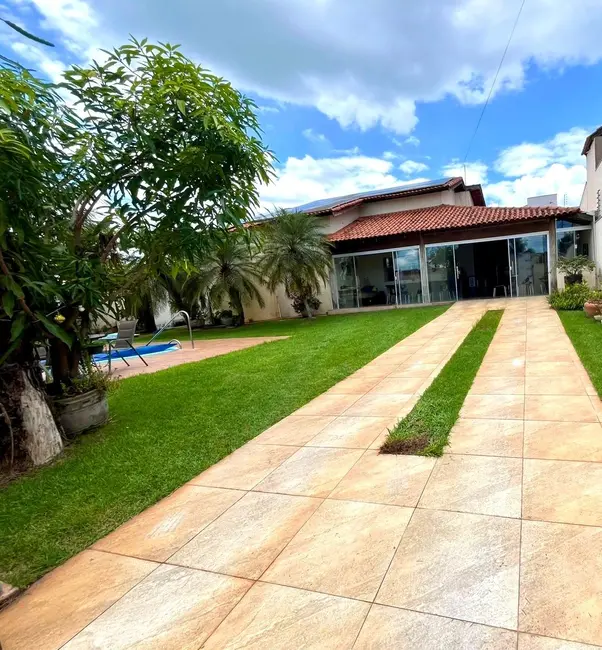 Casa de Vila com 3 quartos à venda, 258m2 em Residencial Bela Vista, Rondonopolis - MT - imagem 5 Foto 5 de Casa de Vila com 3 quartos à venda, 258m2 em Residencial Bela Vista, Rondonopolis - MT