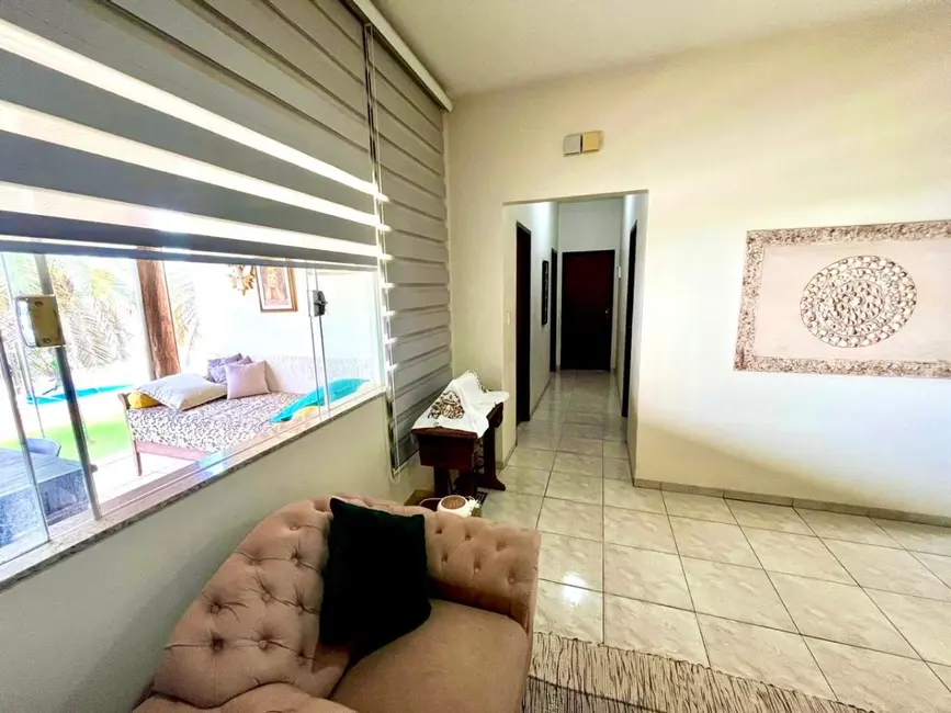 Casa de Vila com 3 quartos à venda, 258m2 em Residencial Bela Vista, Rondonopolis - MT - imagem 4 Foto 4 de Casa de Vila com 3 quartos à venda, 258m2 em Residencial Bela Vista, Rondonopolis - MT