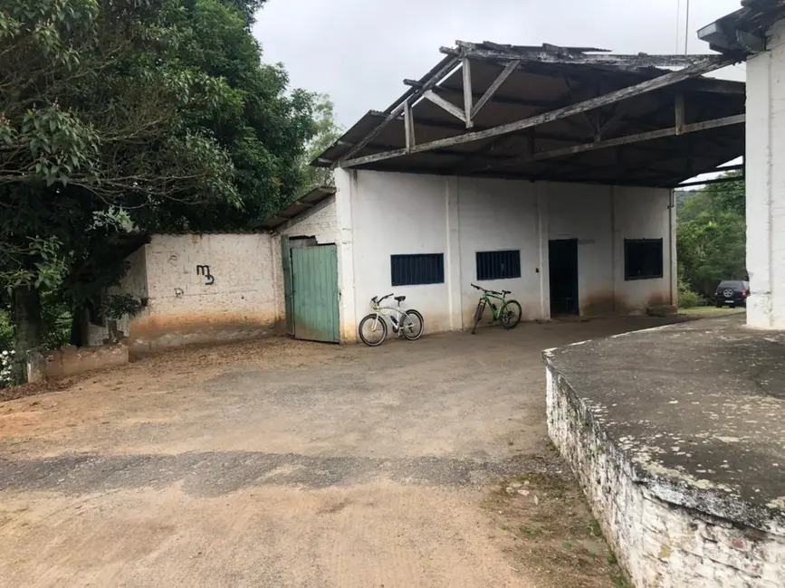 Foto 22 de Apartamento à venda em Juquitiba - SP