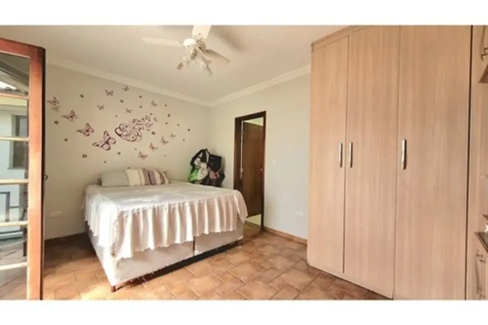 Foto 3 de Sobrado com 5 quartos à venda, 540m2 em Jardim, Santo Andre - SP