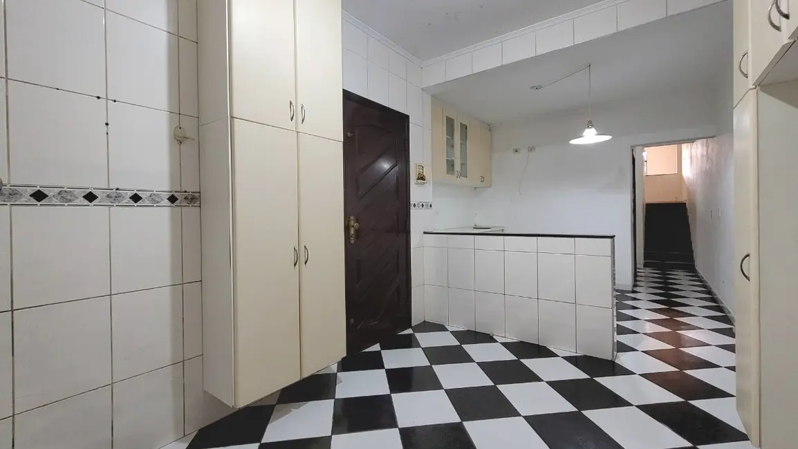 Casa com 3 quartos à venda, 209m2 em Nova Petrópolis, Sao Bernardo Do Campo - SP - imagem 8 Foto 8 de Casa com 3 quartos à venda, 209m2 em Nova Petrópolis, Sao Bernardo Do Campo - SP