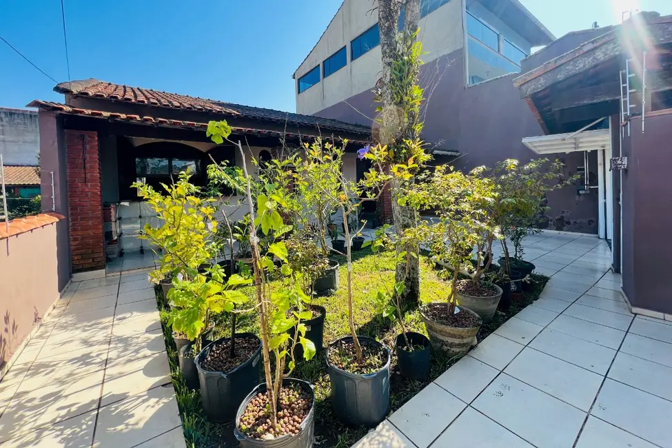 Foto 2 de Casa com 2 quartos à venda, 289m2 em Santa Luzia, Ribeirao Pires - SP