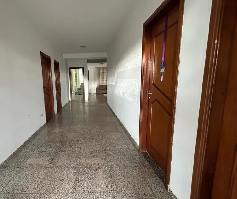 Foto 13 de Sobrado à venda, 600m2 em Vila Adriana, Rondonopolis - MT