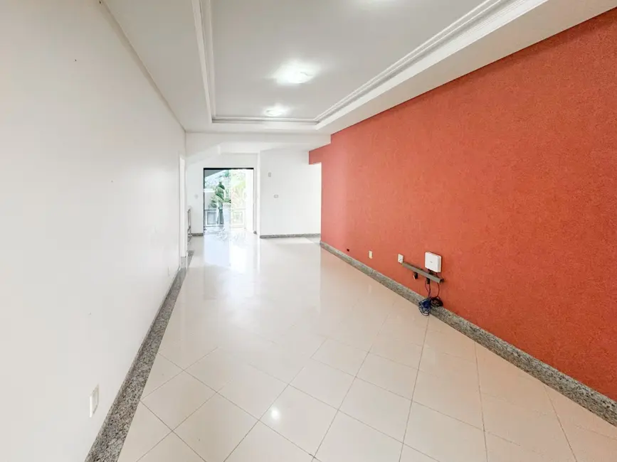 Casa com 5 quartos à venda, 610m2 em Vila Goulart, Rondonopolis - MT - imagem 5 Foto 5 de Casa com 5 quartos à venda, 610m2 em Vila Goulart, Rondonopolis - MT