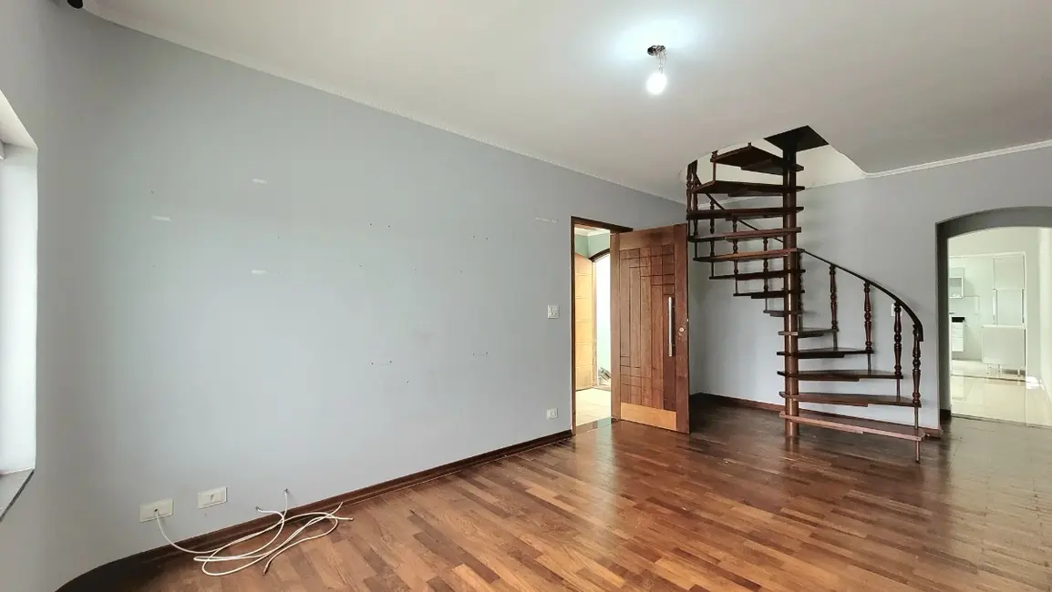 Sobrado com 3 quartos à venda, 169m2 em Parque Erasmo Assunção, Santo Andre - SP - imagem 6 Foto 6 de Sobrado com 3 quartos à venda, 169m2 em Parque Erasmo Assunção, Santo Andre - SP