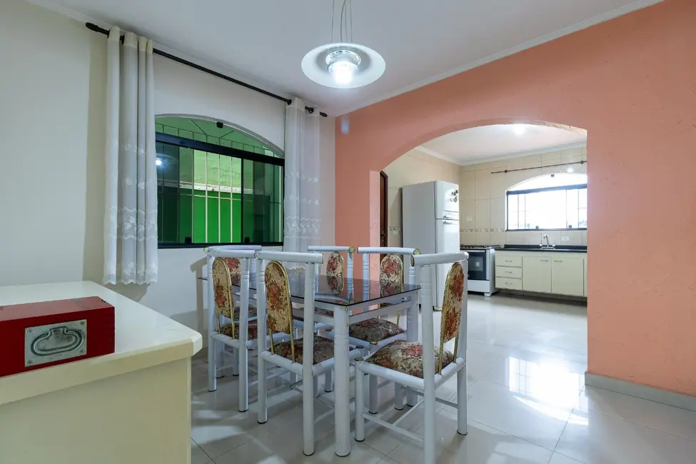 Sobrado com 3 quartos à venda, 222m2 em Parque das Nações, Santo Andre - SP - imagem 5 Foto 5 de Sobrado com 3 quartos à venda, 222m2 em Parque das Nações, Santo Andre - SP