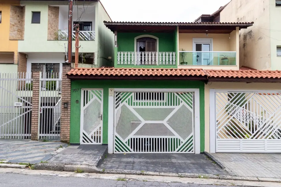 Sobrado com 3 quartos à venda, 222m2 em Parque das Nações, Santo Andre - SP - imagem 3 Foto 3 de Sobrado com 3 quartos à venda, 222m2 em Parque das Nações, Santo Andre - SP