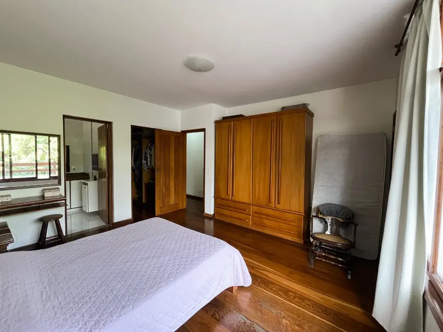 Casa de Condomínio com 4 quartos à venda, 302m2 em Pinus Park, Cotia - SP - imagem 9 Foto 9 de Casa de Condomínio com 4 quartos à venda, 302m2 em Pinus Park, Cotia - SP