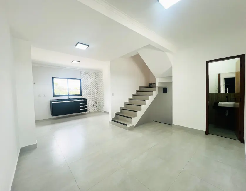 Foto 3 de Sobrado com 3 quartos à venda, 151m2 em Ribeirao Pires - SP