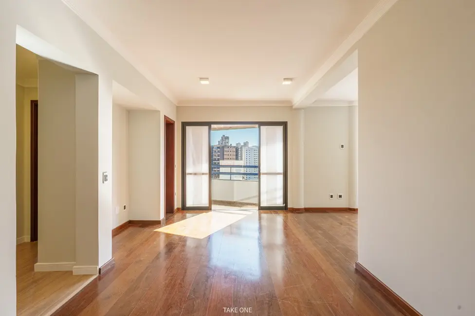 Apartamento com 3 quartos à venda, 156m2 em Jardim Proença, Campinas - SP - imagem 6 Foto 6 de Apartamento com 3 quartos à venda, 156m2 em Jardim Proença, Campinas - SP