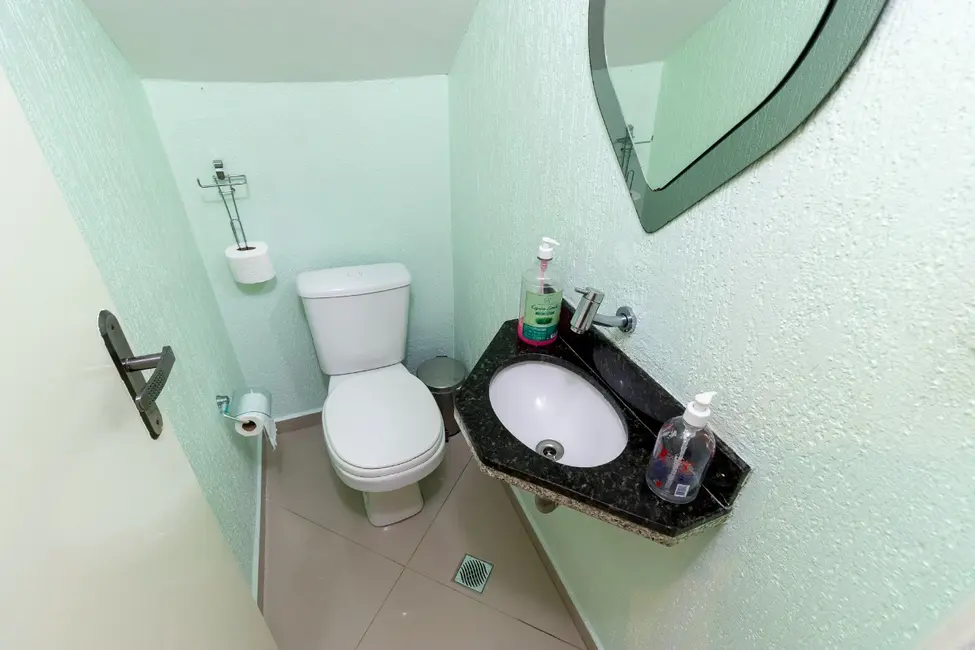 Sobrado com 3 quartos à venda, 112m2 em Santa Terezinha, Santo Andre - SP - imagem 6 Foto 6 de Sobrado com 3 quartos à venda, 112m2 em Santa Terezinha, Santo Andre - SP