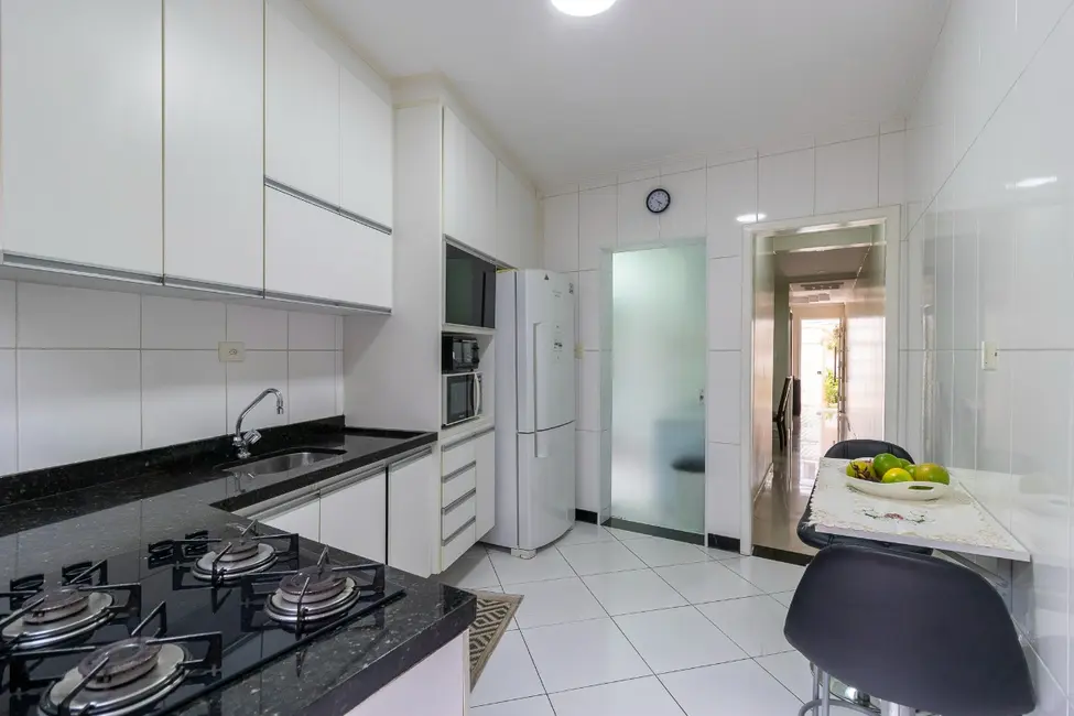 Sobrado com 3 quartos à venda, 112m2 em Santa Terezinha, Santo Andre - SP - imagem 8 Foto 8 de Sobrado com 3 quartos à venda, 112m2 em Santa Terezinha, Santo Andre - SP
