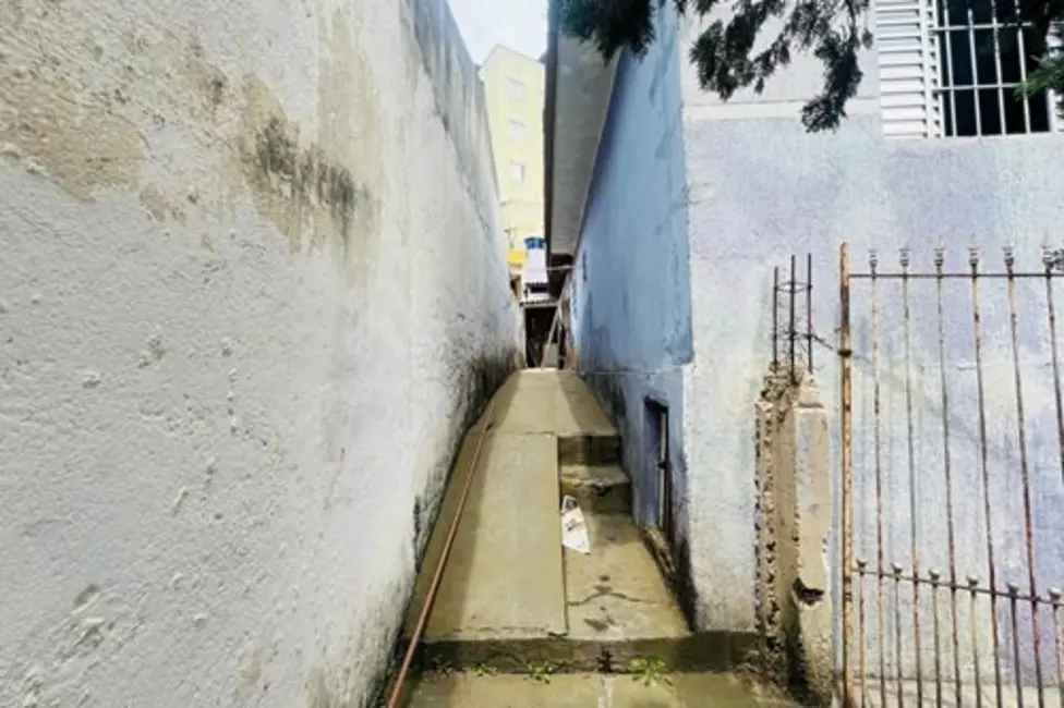 Foto 9 de Casa de Vila com 5 quartos à venda, 160m2 em Parque São Vicente, Maua - SP