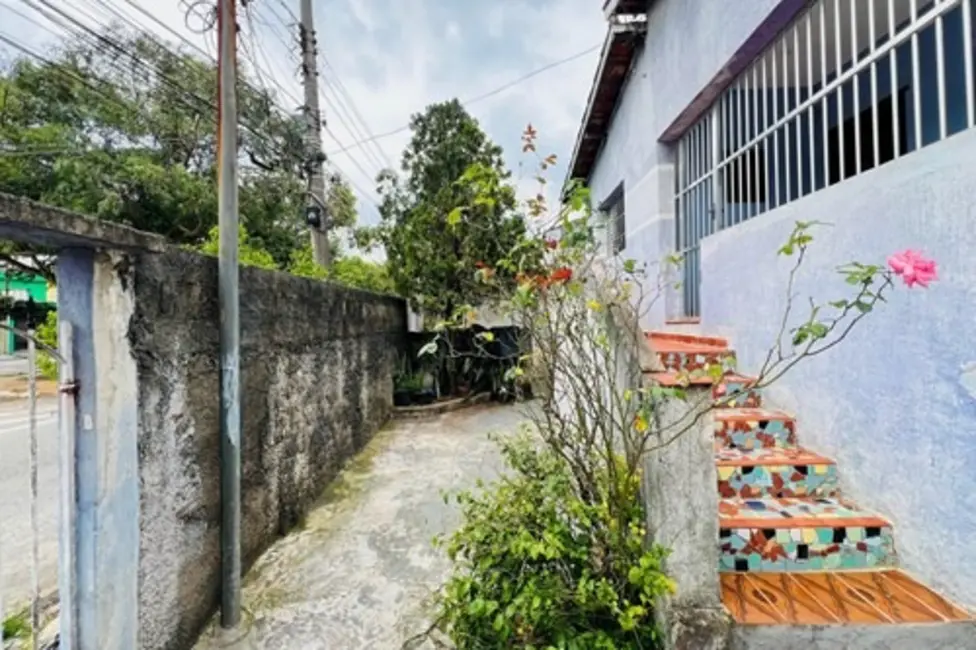 Foto 8 de Casa de Vila com 5 quartos à venda, 160m2 em Parque São Vicente, Maua - SP