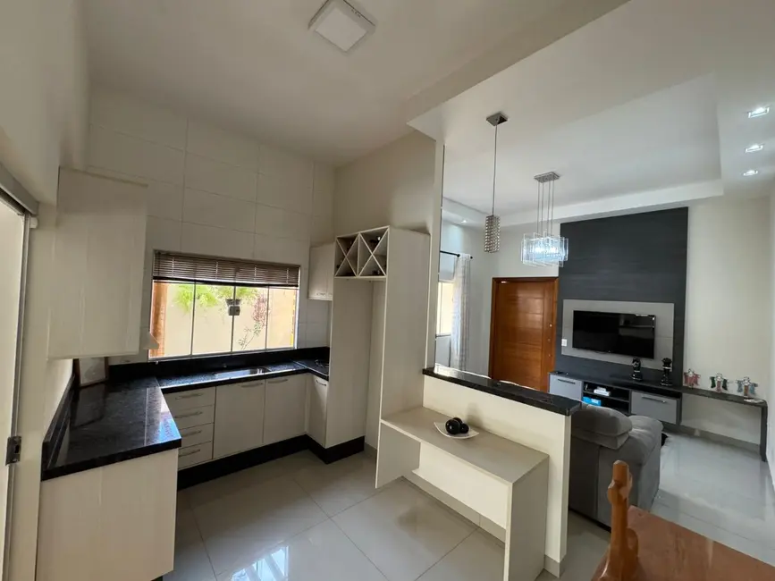 Casa com 2 quartos à venda, 456m2 em Vila Goulart, Rondonopolis - MT - imagem 5 Foto 5 de Casa com 2 quartos à venda, 456m2 em Vila Goulart, Rondonopolis - MT