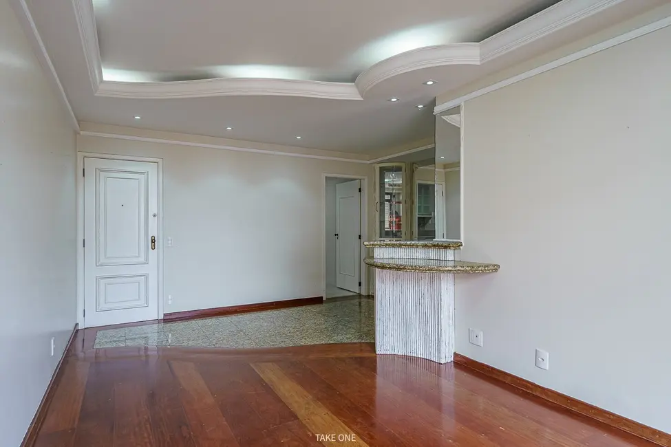 Apartamento com 3 quartos à venda, 102m2 em Cambuí, Campinas - SP - imagem 6 Foto 6 de Apartamento com 3 quartos à venda, 102m2 em Cambuí, Campinas - SP