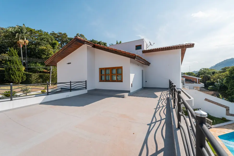 Foto 8 de Casa de Condomínio com 4 quartos à venda, 760m2 em Alpes dos Araçás (Jordanésia), Cajamar - SP