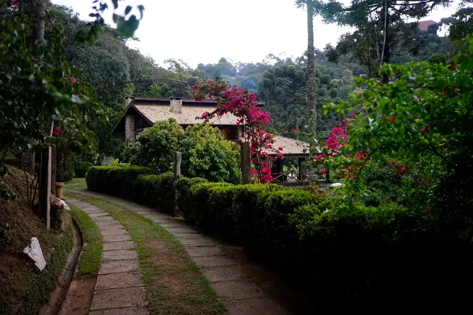 Foto 7 de Casa de Condomínio com 4 quartos à venda, 630m2 em Campos Do Jordao - SP