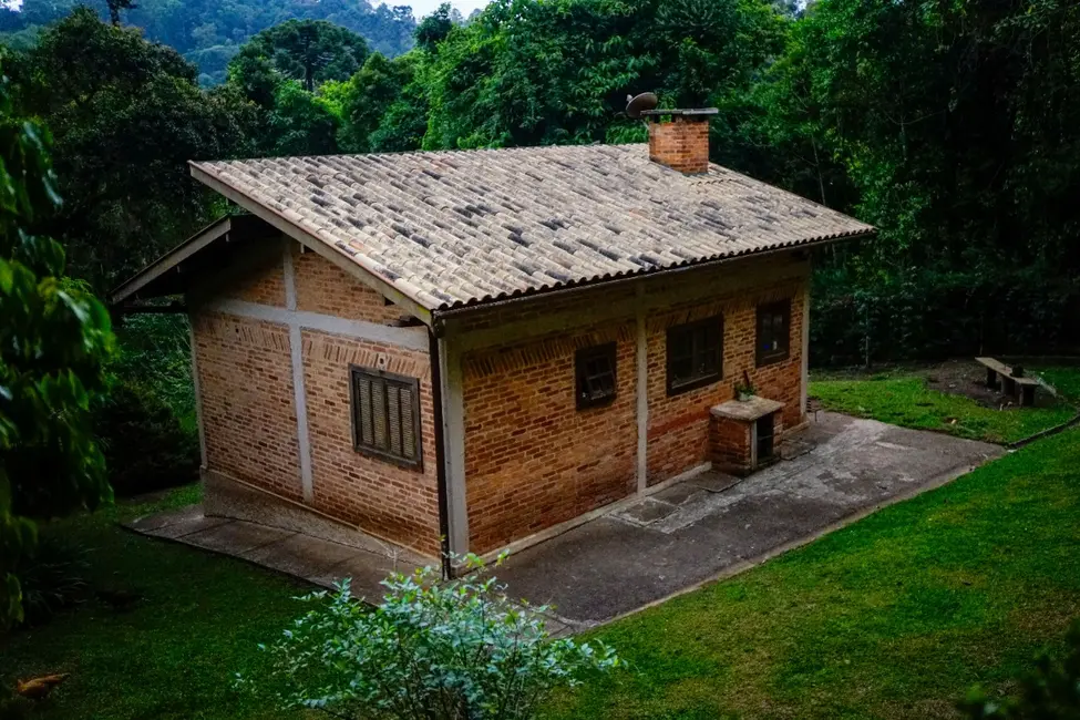Casa de Condomínio com 4 quartos à venda, 630m2 em Campos Do Jordao - SP - imagem 8 Foto 8 de Casa de Condomínio com 4 quartos à venda, 630m2 em Campos Do Jordao - SP