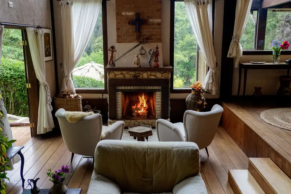 Casa de Condomínio com 4 quartos à venda, 630m2 em Campos Do Jordao - SP - imagem 9 Foto 9 de Casa de Condomínio com 4 quartos à venda, 630m2 em Campos Do Jordao - SP