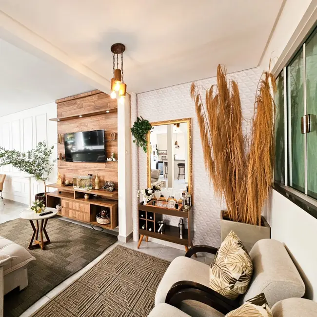 Foto 5 de Casa com 3 quartos à venda, 244m2 em Loteamento Zé Sobrinho, Rondonopolis - MT