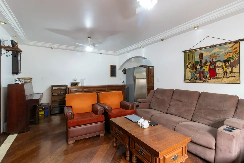 Foto 2 de Casa com 3 quartos à venda, 320m2 em São Jorge, Santos - SP