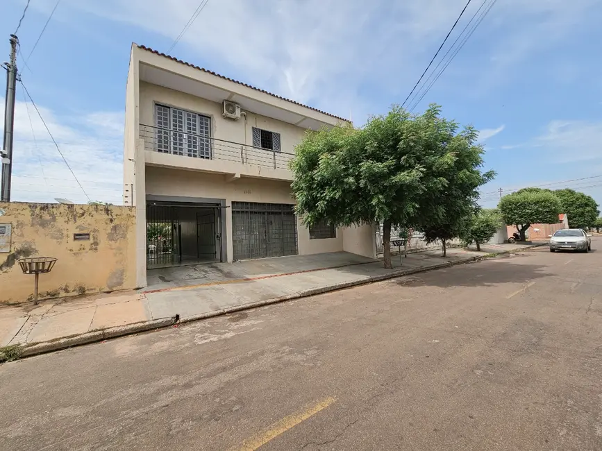 Foto 1 de Casa com 3 quartos à venda, 280m2 em Parque Residencial Buriti, Rondonopolis - MT