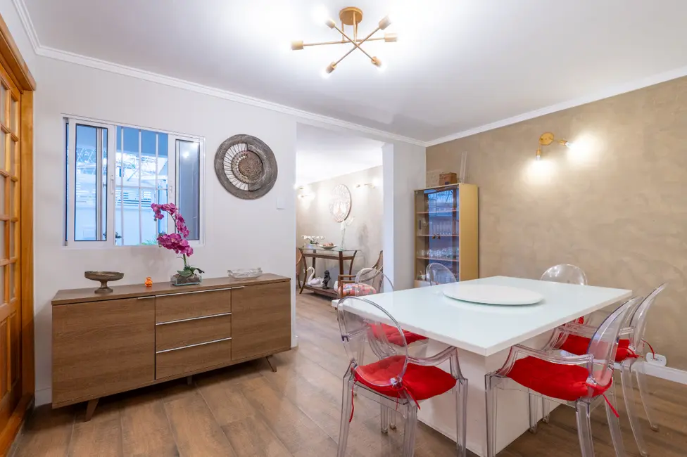 Sobrado com 3 quartos à venda, 240m2 em Parque Jabaquara, São Paulo - SP - imagem 8 Foto 8 de Sobrado com 3 quartos à venda, 240m2 em Parque Jabaquara, São Paulo - SP