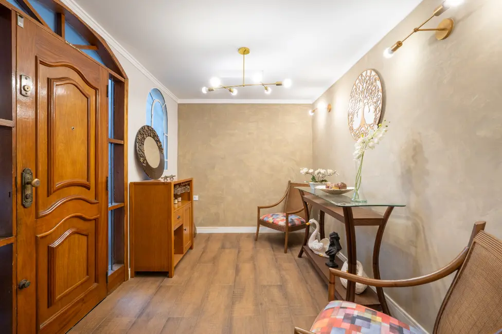 Sobrado com 3 quartos à venda, 240m2 em Parque Jabaquara, São Paulo - SP - imagem 3 Foto 3 de Sobrado com 3 quartos à venda, 240m2 em Parque Jabaquara, São Paulo - SP